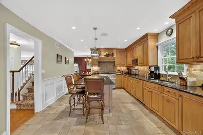 110 Park Drive, Eastchester, NY 10709 - Photo 19