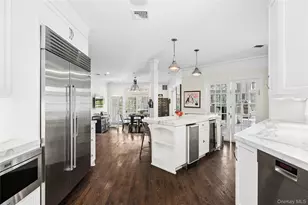 602a Twin Hills Ct, Northport, NY 11768 - Photo 9