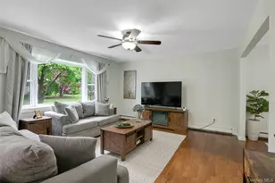 21 Olympus Dr, Mahopac, NY 10541 - Photo 3
