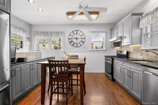 2839 Wellman Ave, Bronx, NY 10461 - Photo 9