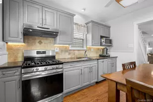 2839 Wellman Ave, Bronx, NY 10461 - Photo 11