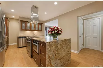 768 Edward Street, Baldwin, NY 11510 - Photo 3