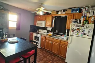 49 Volta St, Copiague, NY 11726 - Photo 7