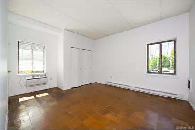 160 Academy Street #1E, Poughkeepsie, NY 12601 - Photo 13