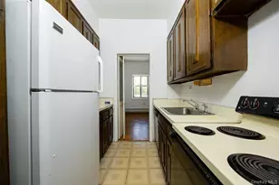 160 Academy St, Poughkeepsie, NY 12601 - Photo 7