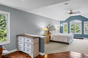 138 Cambon Ave, Saint James, NY 11780 - Photo 29