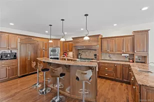 138 Cambon Ave, Saint James, NY 11780 - Photo 17