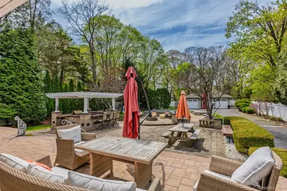 138 Cambon Avenue, Saint James, NY 11780 - Photo 7