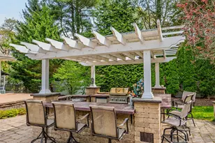138 Cambon Ave, Saint James, NY 11780 - Photo 5