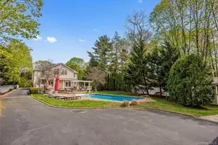 138 Cambon Ave, Saint James, NY 11780 - Photo 11