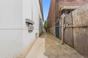 955 E 229th St, Bronx, NY 10466 - Photo 25