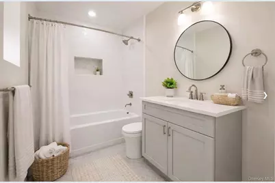 955 E 229th Street, Bronx, NY 10466 - Photo 21