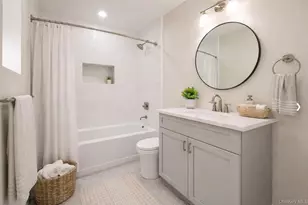 955 E 229th St, Bronx, NY 10466 - Photo 21