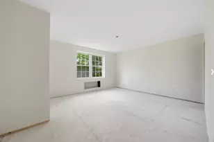 955 E 229th St, Bronx, NY 10466 - Photo 33