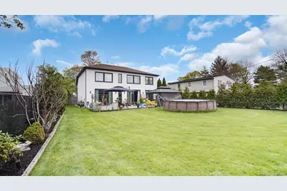 316 Acre Lane, Hicksville, NY 11801 - Photo 37