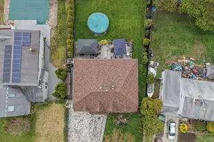 316 Acre Ln, Hicksville, NY 11801 - Photo 41