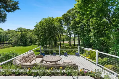 910 New Suffolk Avenue, Mattituck, NY 11952 - Photo 3