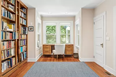 910 New Suffolk Avenue, Mattituck, NY 11952 - Photo 19