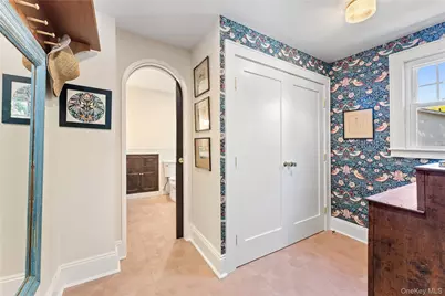 81 Walgrove Avenue, Dobbs Ferry, NY 10522 - Photo 19