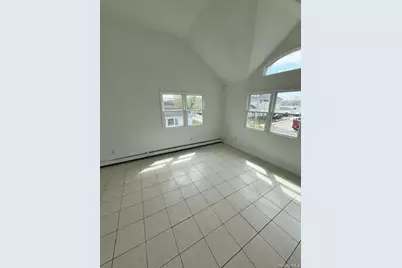 94 Roger Avenue, Inwood, NY 11096 - Photo 9