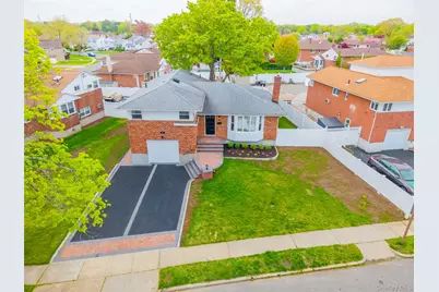 51 Stephen Street, Levittown, NY 11756 - Photo 27