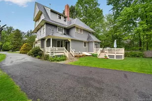 26 Maple Ave, Warwick, NY 10990 - Photo 3