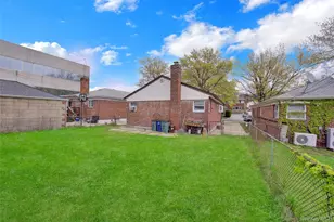 45-18 Springfield Blvd, Bayside, NY 11361 - Photo 29