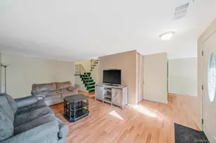407 Birchwood Rd, Medford, NY 11763 - Photo 3