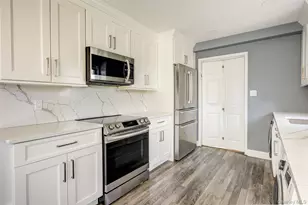 75-19 171st St, Fresh Meadows, NY 11366 - Photo 17