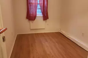 94-86 218th St, Queens Village, NY 11428 - Photo 9