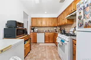 45-36 220th Pl, Bayside, NY 11361 - Photo 15