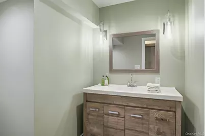 10 Fox Meadow Lane, Lloyd Harbor, NY 11743 - Photo 43