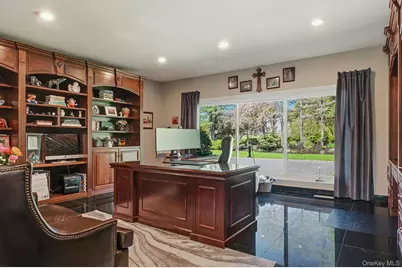 10 Fox Meadow Lane, Lloyd Harbor, NY 11743 - Photo 15