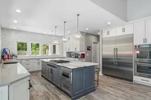 10 Fox Meadow Ln, Lloyd Harbor, NY 11743 - Photo 29