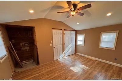 35 Rockaway Drive, Sound Beach, NY 11789 - Photo 11