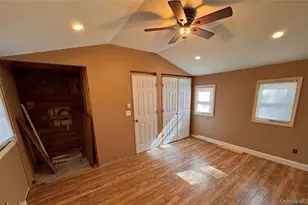 35 Rockaway Dr, Sound Beach, NY 11789 - Photo 11