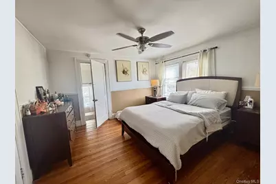 43 Rolling Street, Lynbrook, NY 11563 - Photo 11