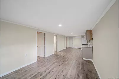 78 Division Street, Holtsville, NY 11742 - Photo 23