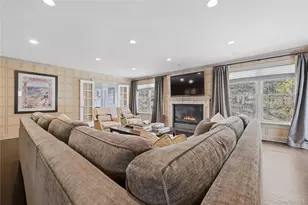 11 Thornewood Rd, Armonk, NY 10504 - Photo 17