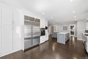 11 Thornewood Rd, Armonk, NY 10504 - Photo 13