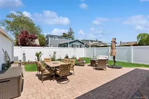122 Mckinley Ave, North Bellmore, NY 11710 - Photo 27