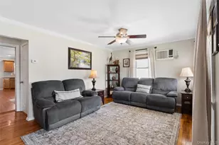 122 Mckinley Ave, North Bellmore, NY 11710 - Photo 5
