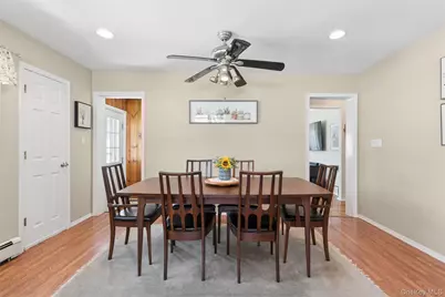 122 McKinley Avenue, North Bellmore, NY 11710 - Photo 11