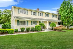 222 Jamaica Ave, Medford, NY 11763 - Photo 5