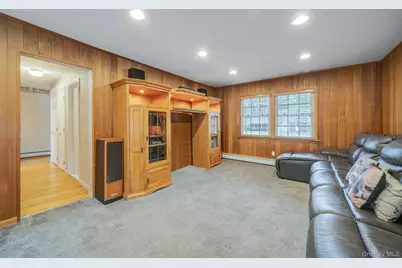 222 Jamaica Avenue, Medford, NY 11763 - Photo 21
