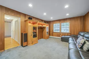 222 Jamaica Ave, Medford, NY 11763 - Photo 21