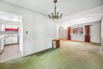 35 Old Middletown Road, New City, NY 10956 - Photo 7