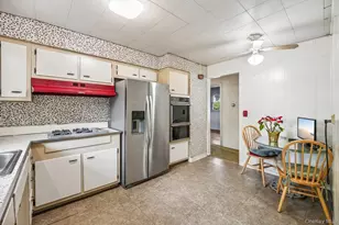 35 Old Middletown Rd, New City, NY 10956 - Photo 9