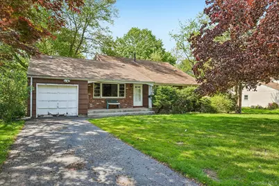 35 Old Middletown Road, New City, NY 10956 - Photo 1