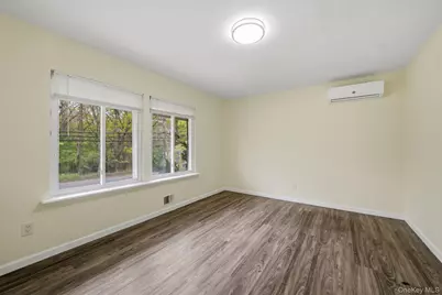 285 Sheep Pasture Road, East Setauket, NY 11733 - Photo 17